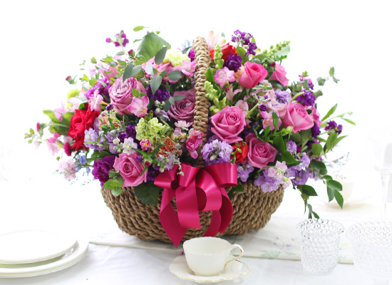 Pretty Basket Floral