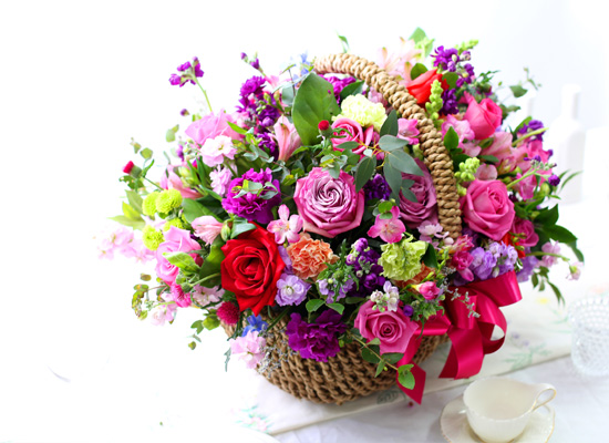 Pretty Basket Floral