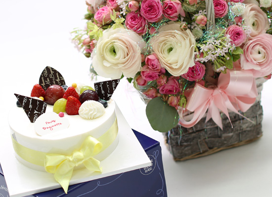 []Flowers & Cake -   (纯)
