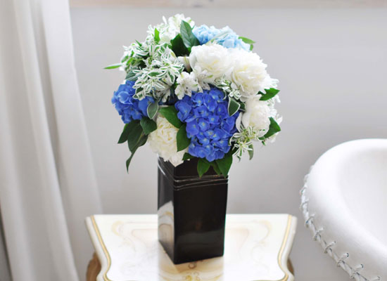 [] Retro Mono - Baroque and Blue  ɹ