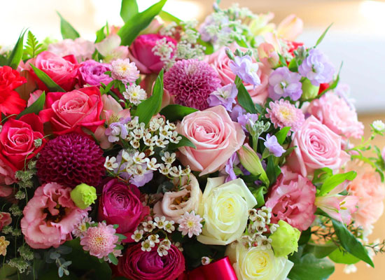 전국으로 꽃 보내세요 - 고급스러우면서 풍성한 꽃바구니 - beautiful pinklady 꽃집 꽃배달