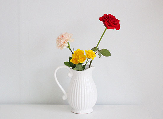 White Glass Vase  ɹ
