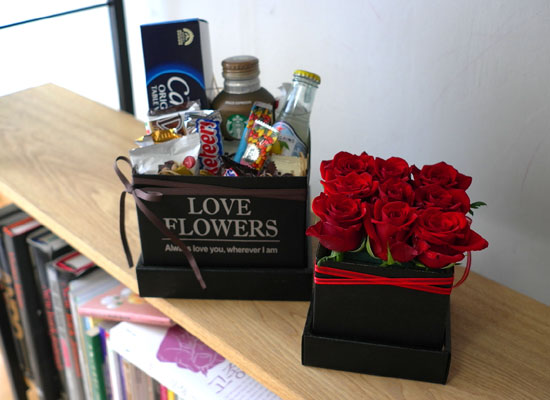 Sweet red roses pack  ɹ