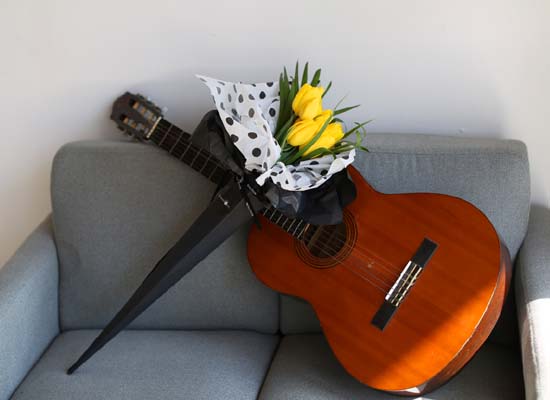 [100 Ǹ]Valentines day - line simple yellow tulip ڷ Ʈ  ɹ
