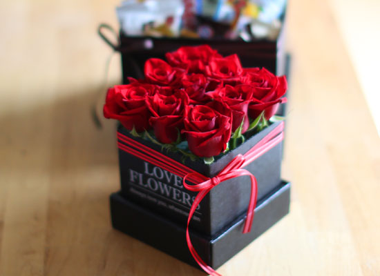 Sweet red roses pack  ɹ