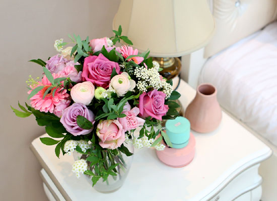 [ fourseasons flower /ɻ] fourseasons NOPastel pink bouquet  ɹ