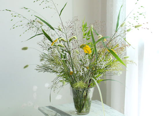 Floral Arrangement -  â  ɹ