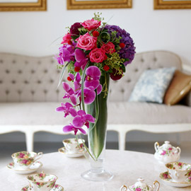 [서울/수도권 일부]  Art in Flowers - Cascade Vase 꽃배달 꽃집