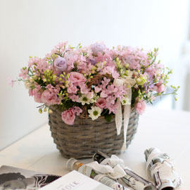 프쉬케 어느날 - Vintage pink(계절에 따라 델피늄 대신 안개로 대체) 꽃배달 꽃집
