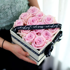 Spring loves Simple pink roses 꽃배달 꽃집