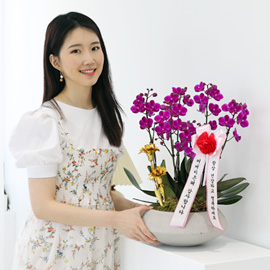 [전국]존경하는 마음 담아 - 호접란 꽃분홍색의 만천홍 (대) (화기변경) 꽃배달 꽃집