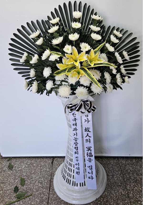 경상북도봉화군 꽃배달 꽃집 - 플로라영 플라워119꽃배달서비스 - 생일, 개업, 축하, 근조 꽃배달 전문 카테고리 꽃다발 , 꽃배달, 꽃선물... 