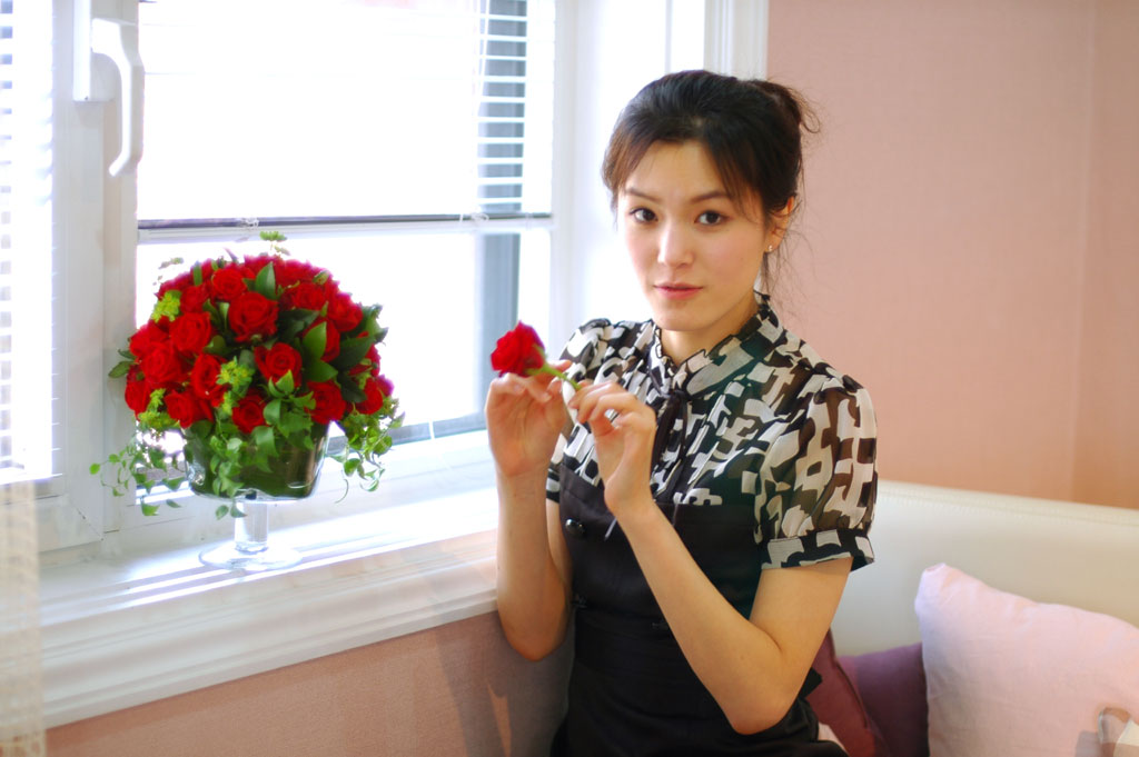 []All that rose - Velma