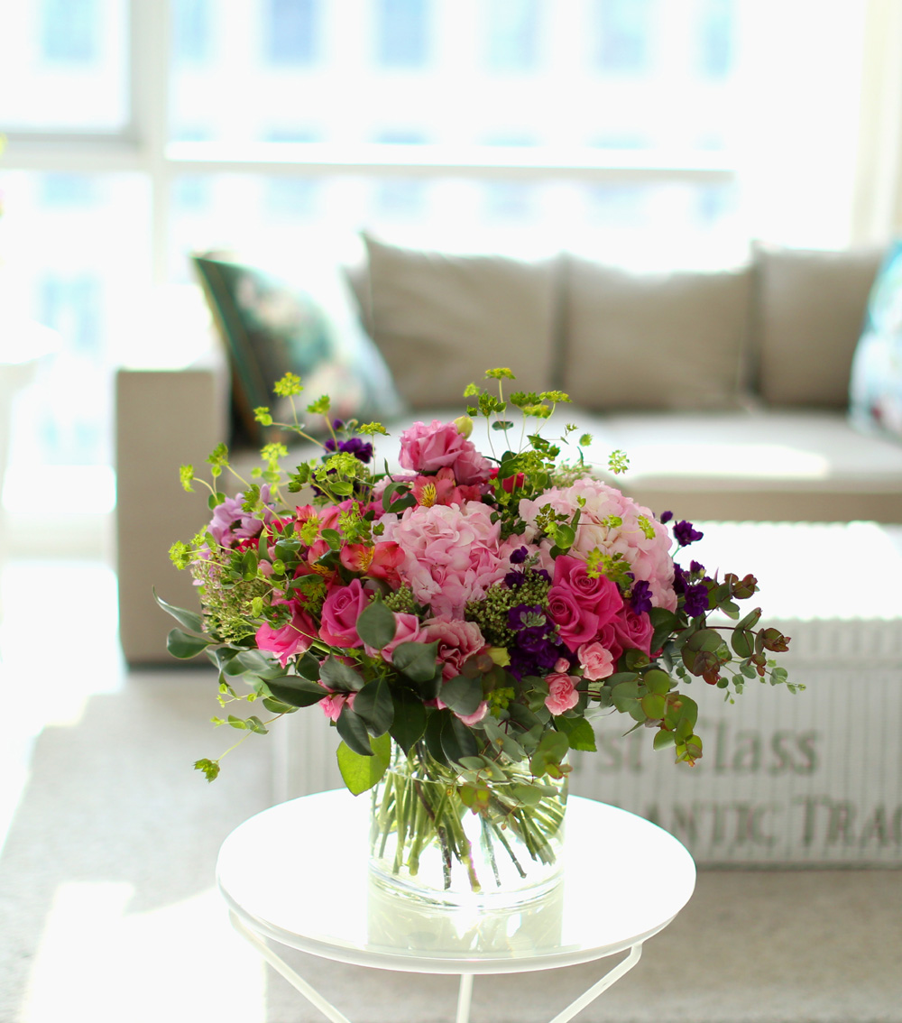 [/ Ϻ]Blooms with style