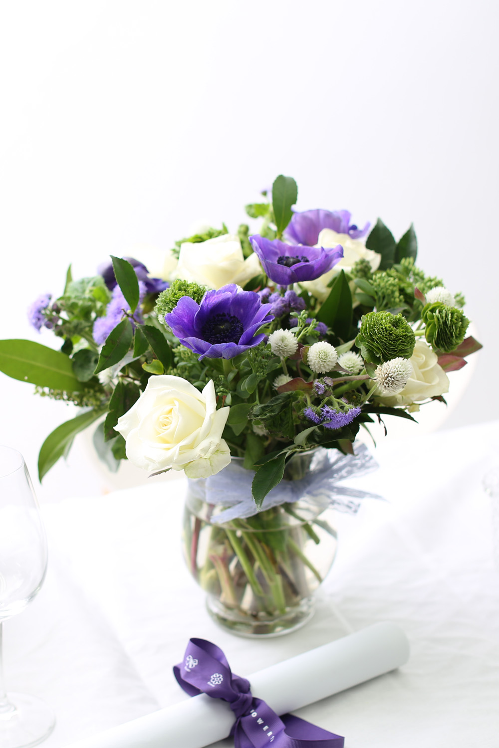 ������ - �̱׷��� �Ƴ׸�� ���� �ɹ��