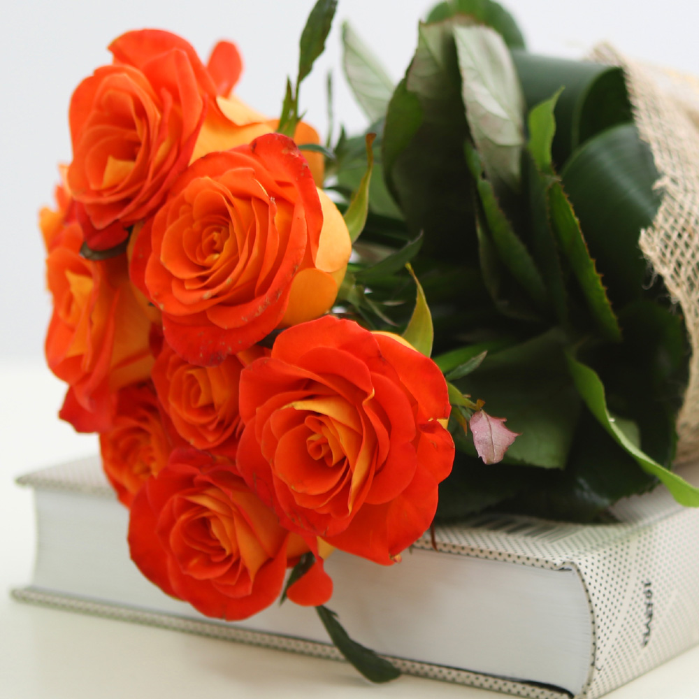 BOUQUET - Orange Girl