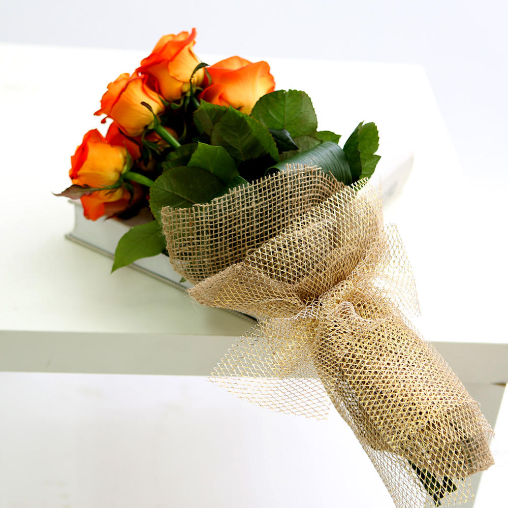 BOUQUET - Orange Girl