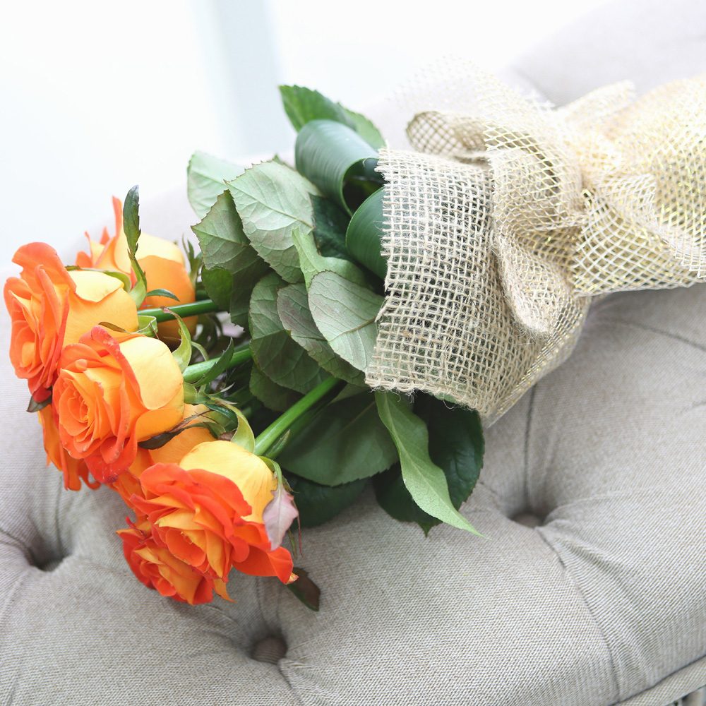BOUQUET - Orange Girl