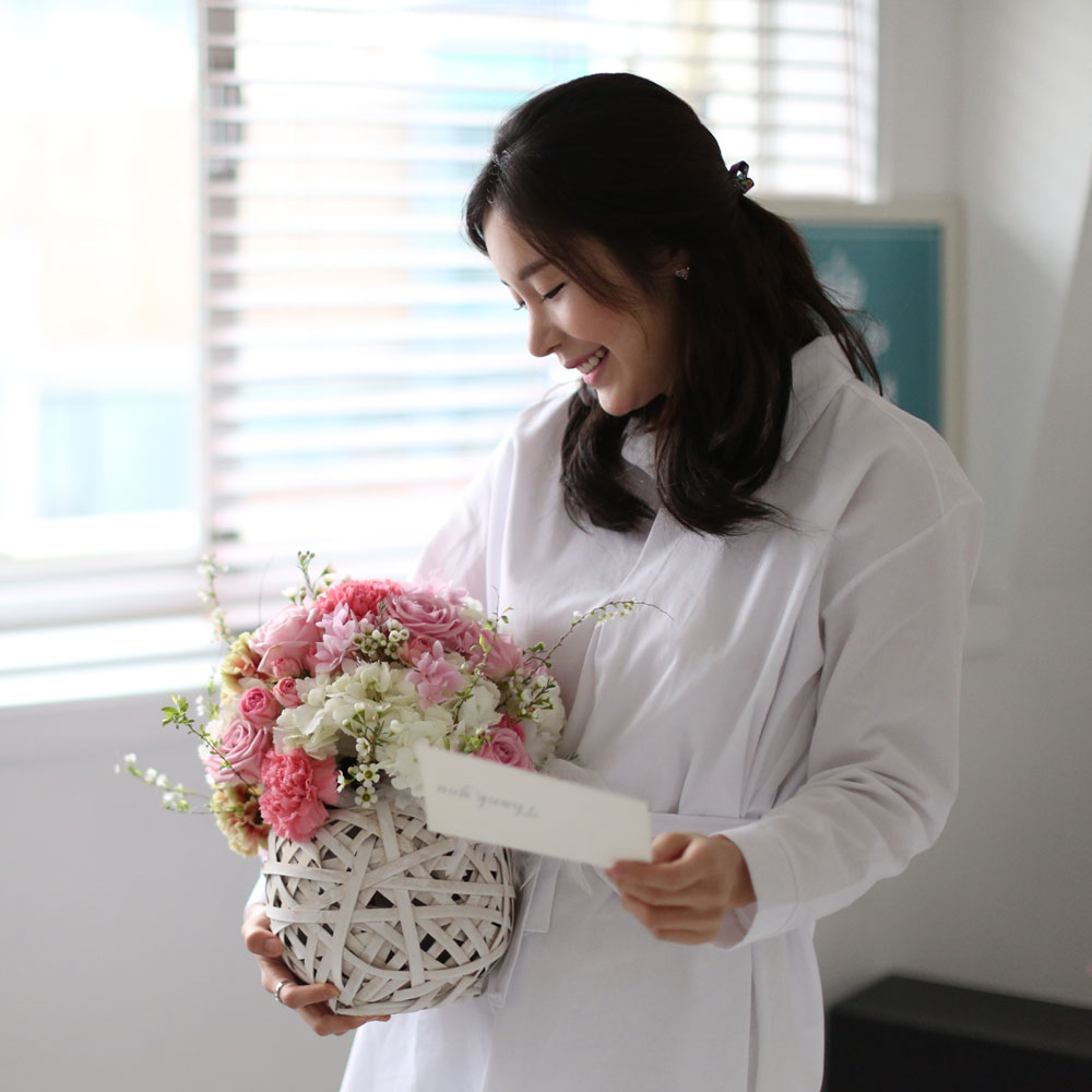 Invaluable white day - ƹ  ƿ (ٱ ǰη ٸ ٱϷ ü˴ϴ)