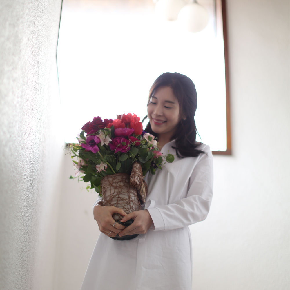 Invaluable white day - pallet  ɹ