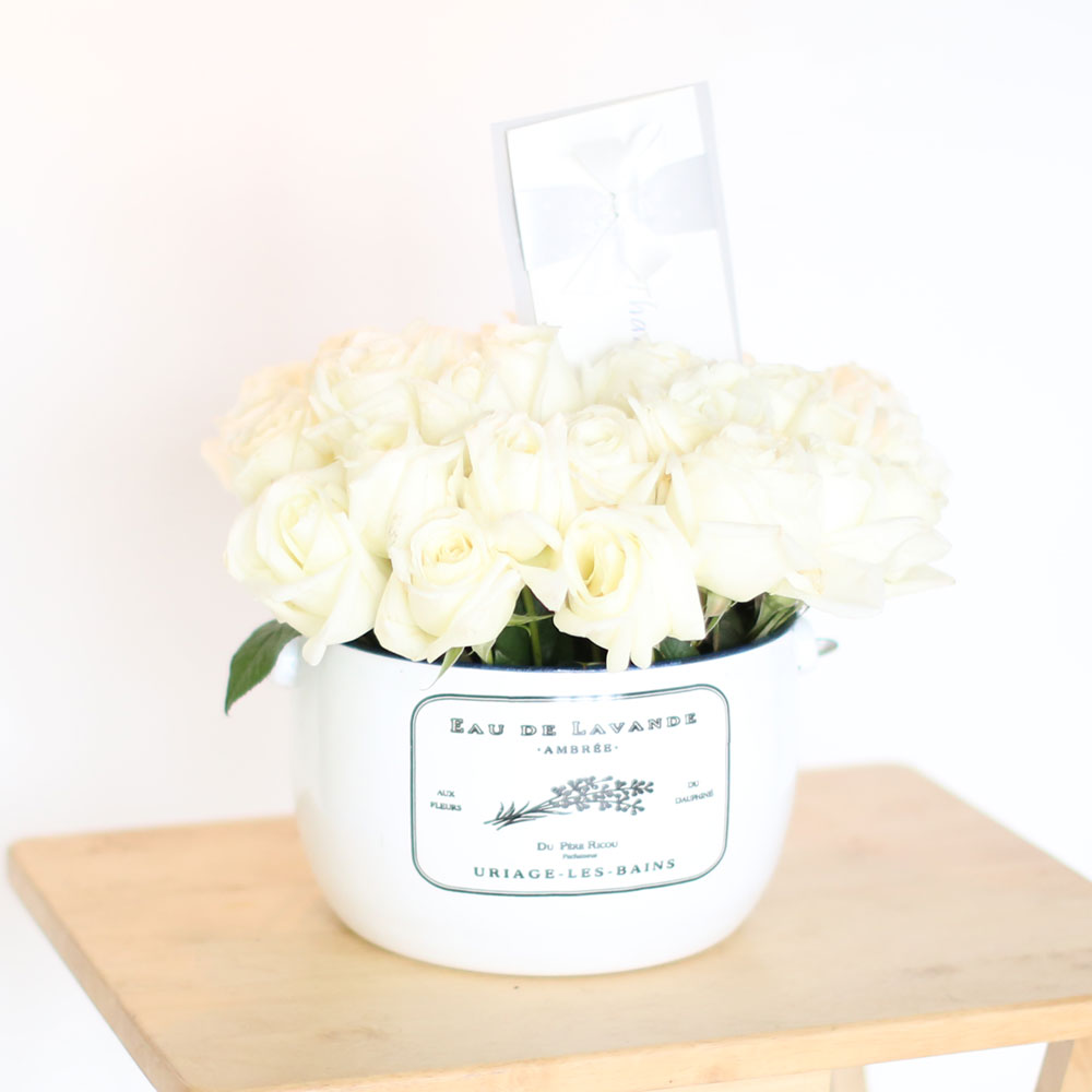 Invaluable white day - white rose (Èò»öÇöó¿ö¹Ú½º·Î º¯°æµÊ)