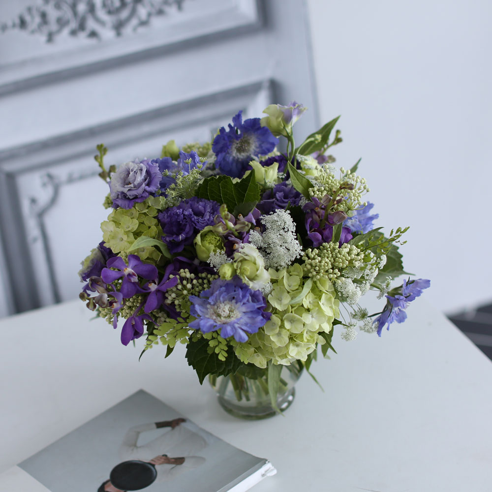 Stunning Flower Ideas - Elegance puple kitty