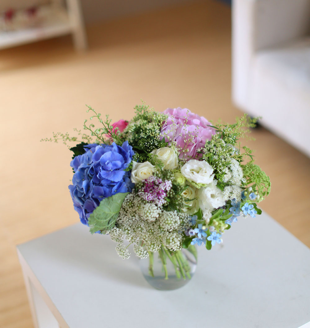 Ways to Freshen Your Home - Arrangements in living of Four Seasons