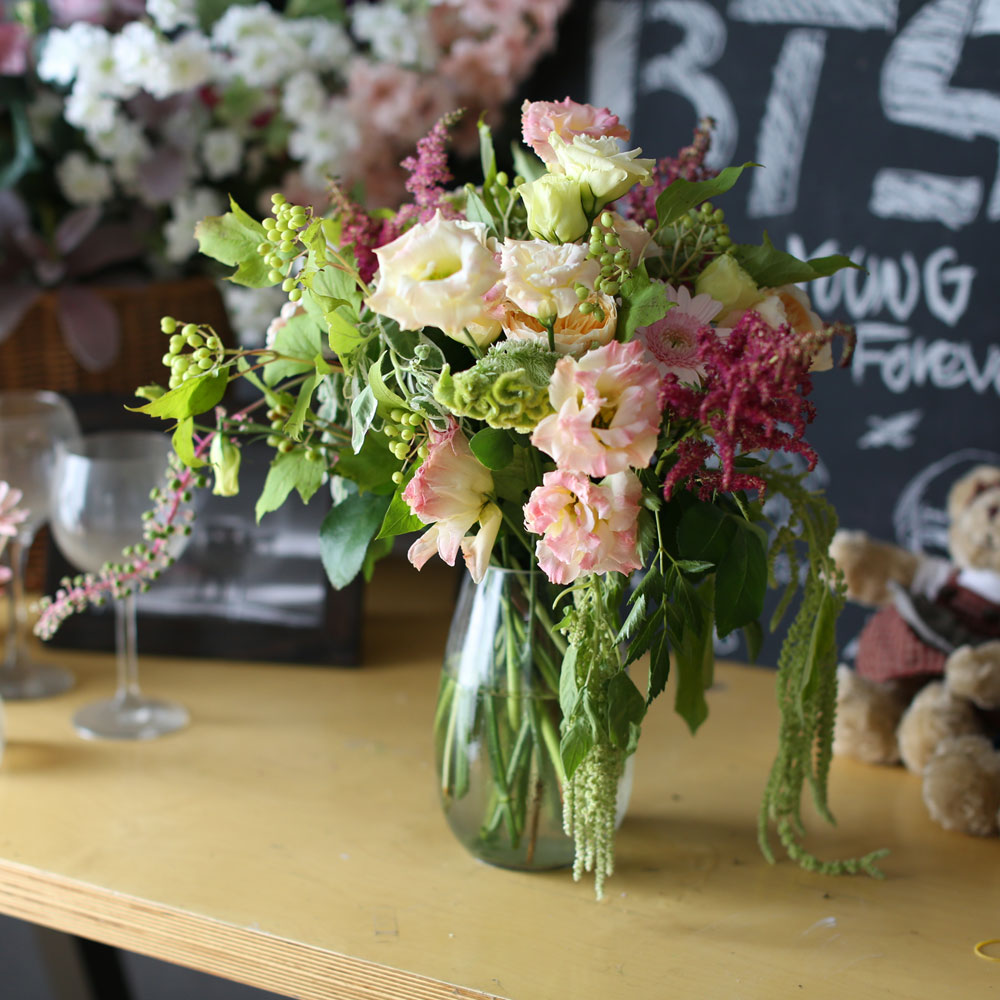 Ways to Freshen Your Home - My flower inspiration from the home  ɹ