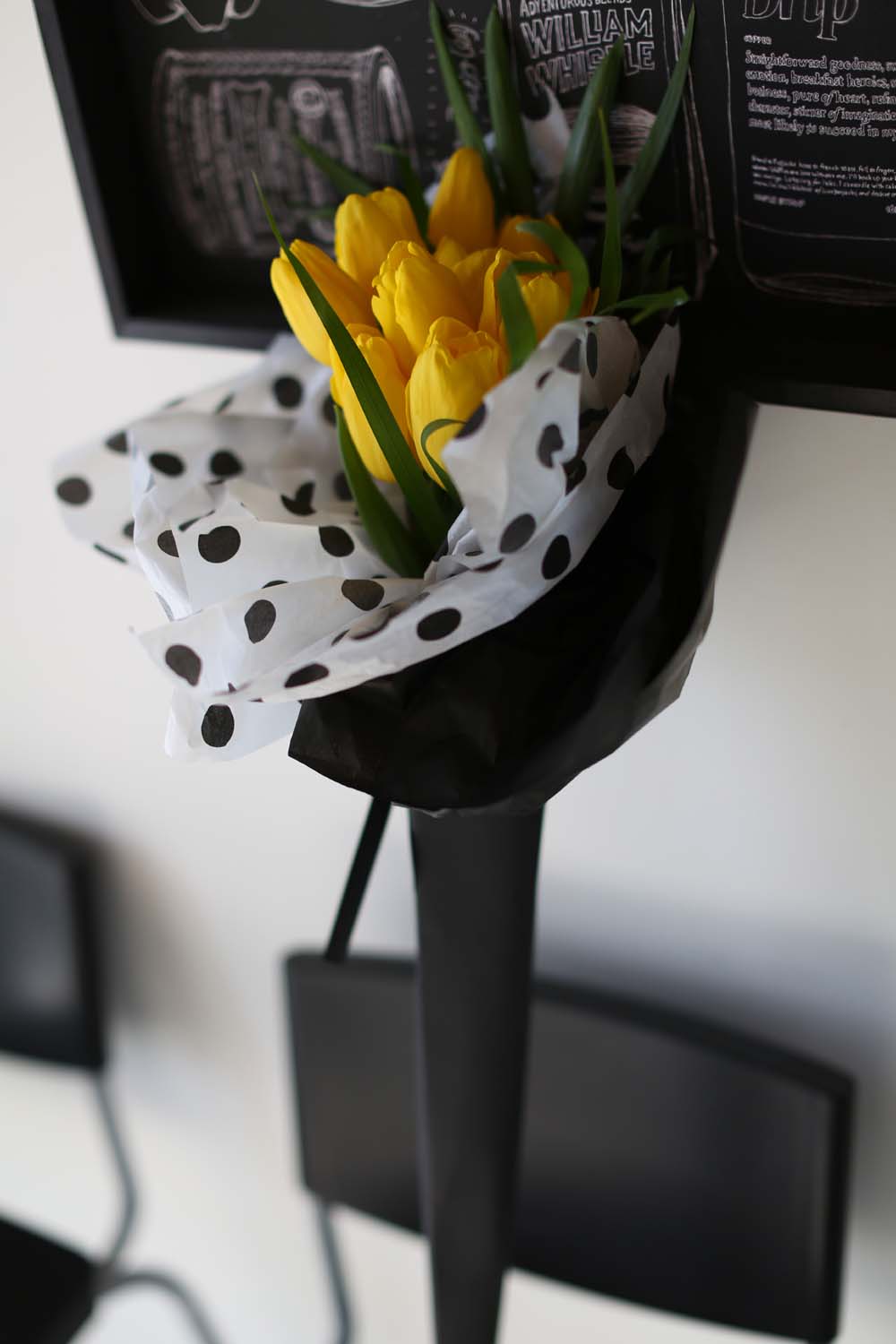 [100 Ǹ]Valentines day - line simple yellow tulip ڷ Ʈ  ɹ