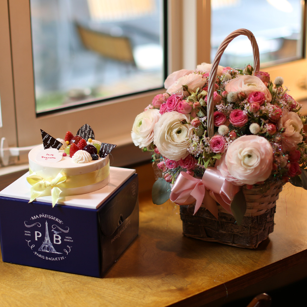 []Flowers & Cake -   (纯)