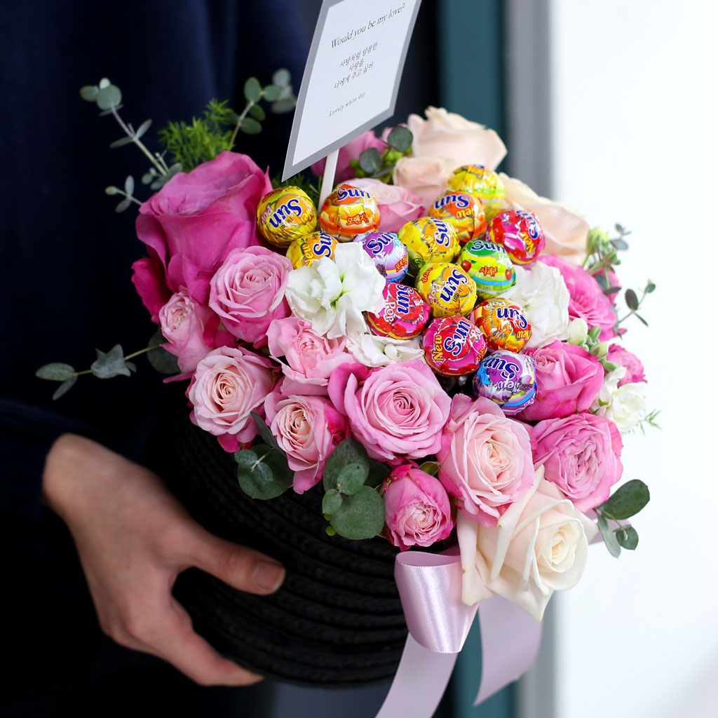 [/ ]white day ʸ   ɹ