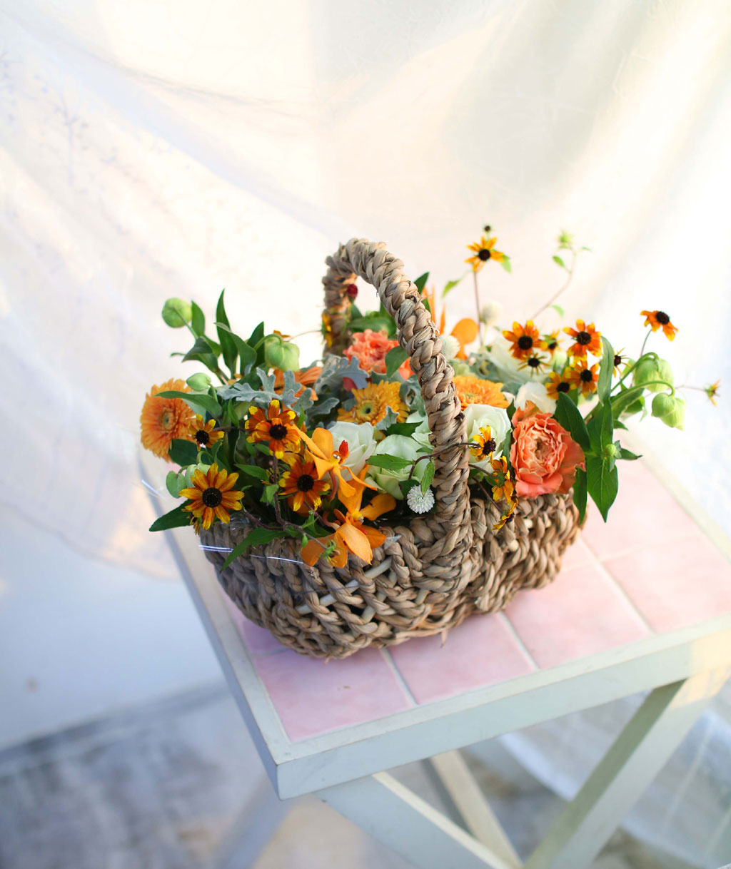 Fall in love - with people's smiles  ɹ