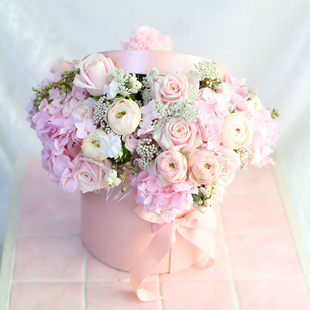 [/ǹ]Chic feminine Pink lady  ɹ