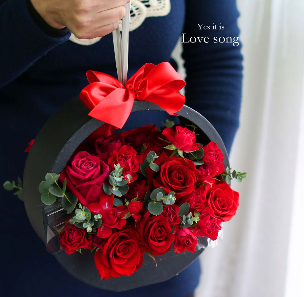 [ ǹ] Yes it is  love song(ڽ ǰ  ˴ϴ)  ɹ