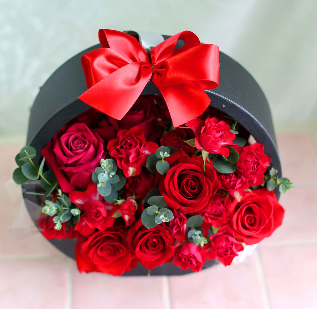 [ ǹ] Yes it is  love song(ڽ ǰ  ˴ϴ)  ɹ