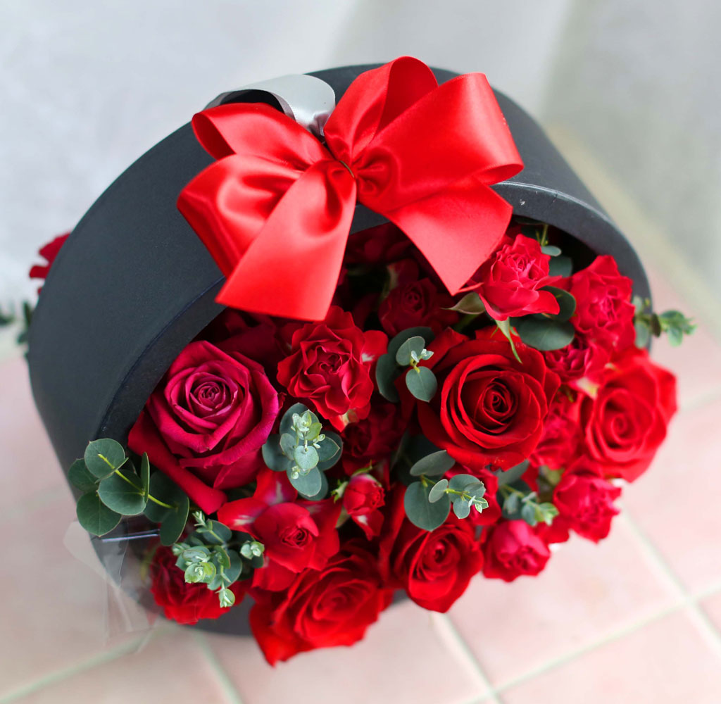 [ ǹ] Yes it is  love song(ڽ ǰ  ˴ϴ)  ɹ