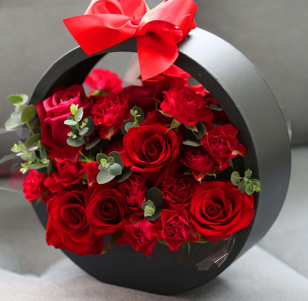 [ ǹ] Yes it is  love song(ڽ ǰ  ˴ϴ)  ɹ