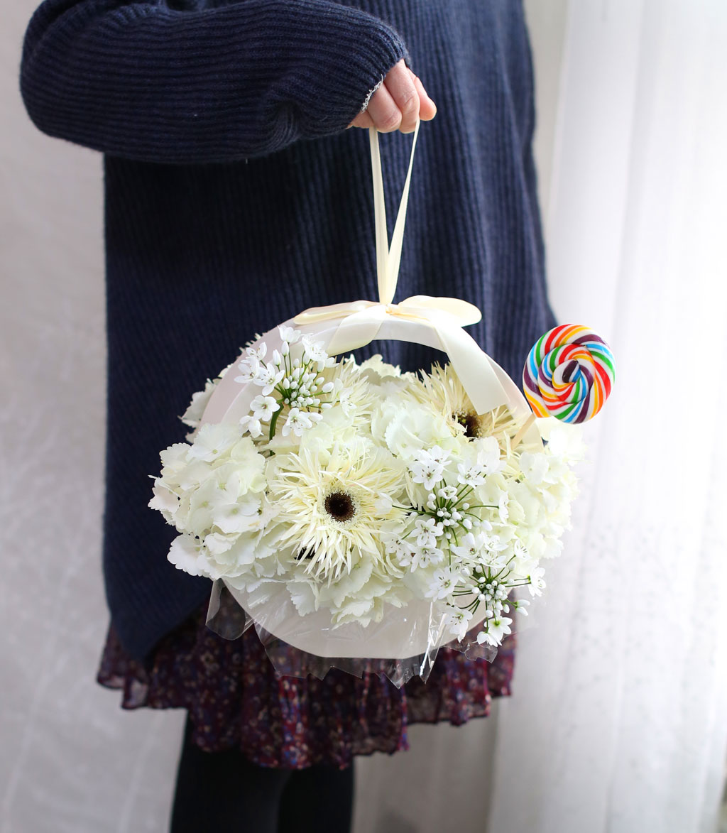 ȭƮ - White sweet flowers  ɹ