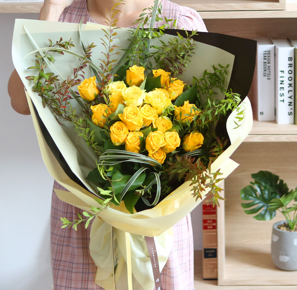 Roses are yellow ²ÉÁý ²É¹è´Þ