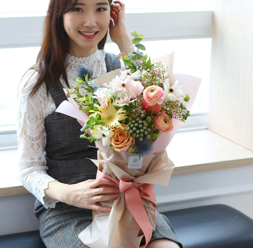 [ ǹ]Spring & sweet  M-a-r-c-h  ɹ