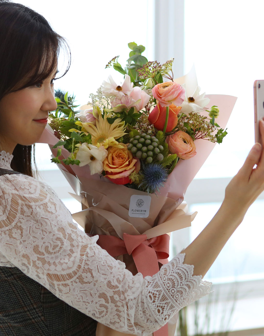 [ ǹ]Spring & sweet  M-a-r-c-h  ɹ