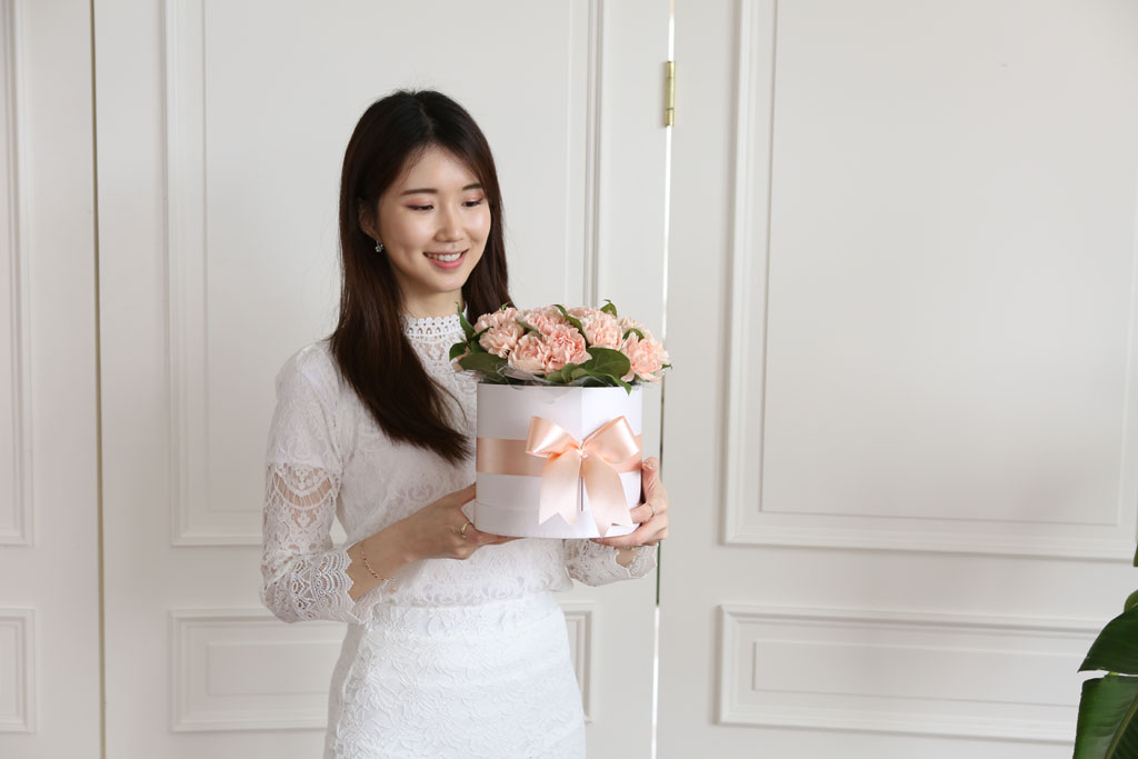 {, } ϴ   -  love love love  ɹ