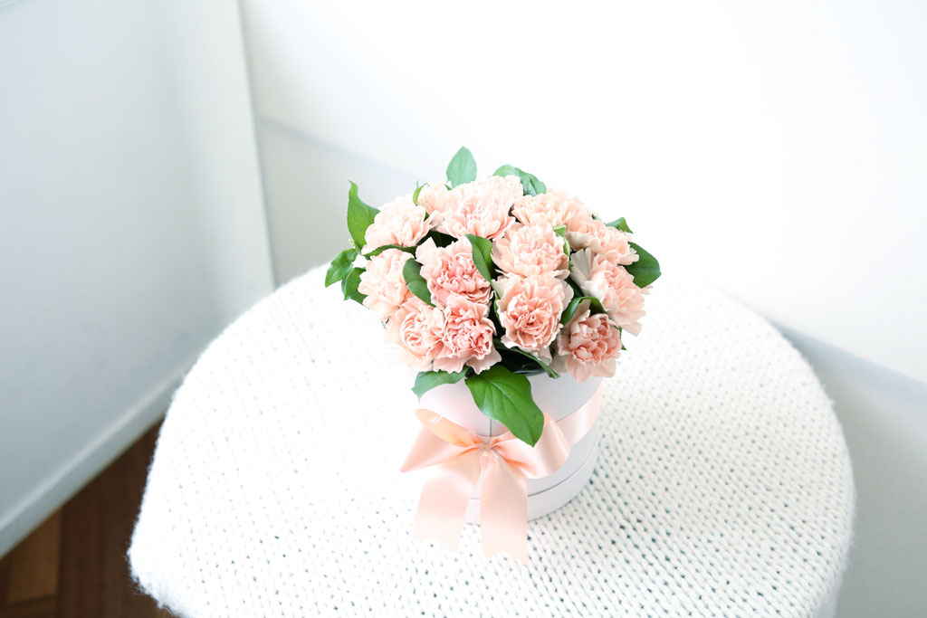 {, } ϴ   -  love love love  ɹ