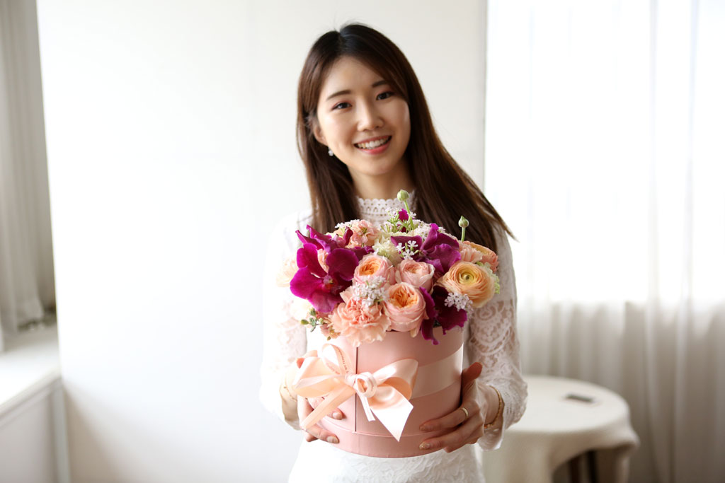 {, } Sweatest Pink love story  ɹ