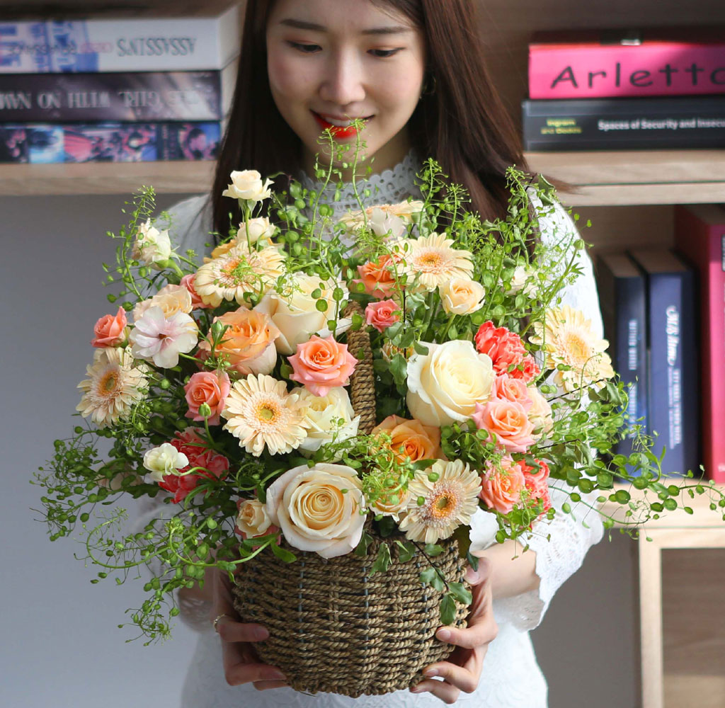 [,ǹ]spring & sweet  ɵ    ɹ