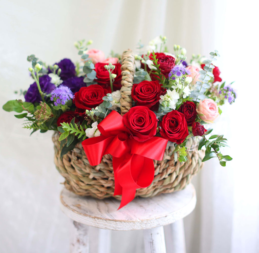 Spring & Sweet Blooming Day