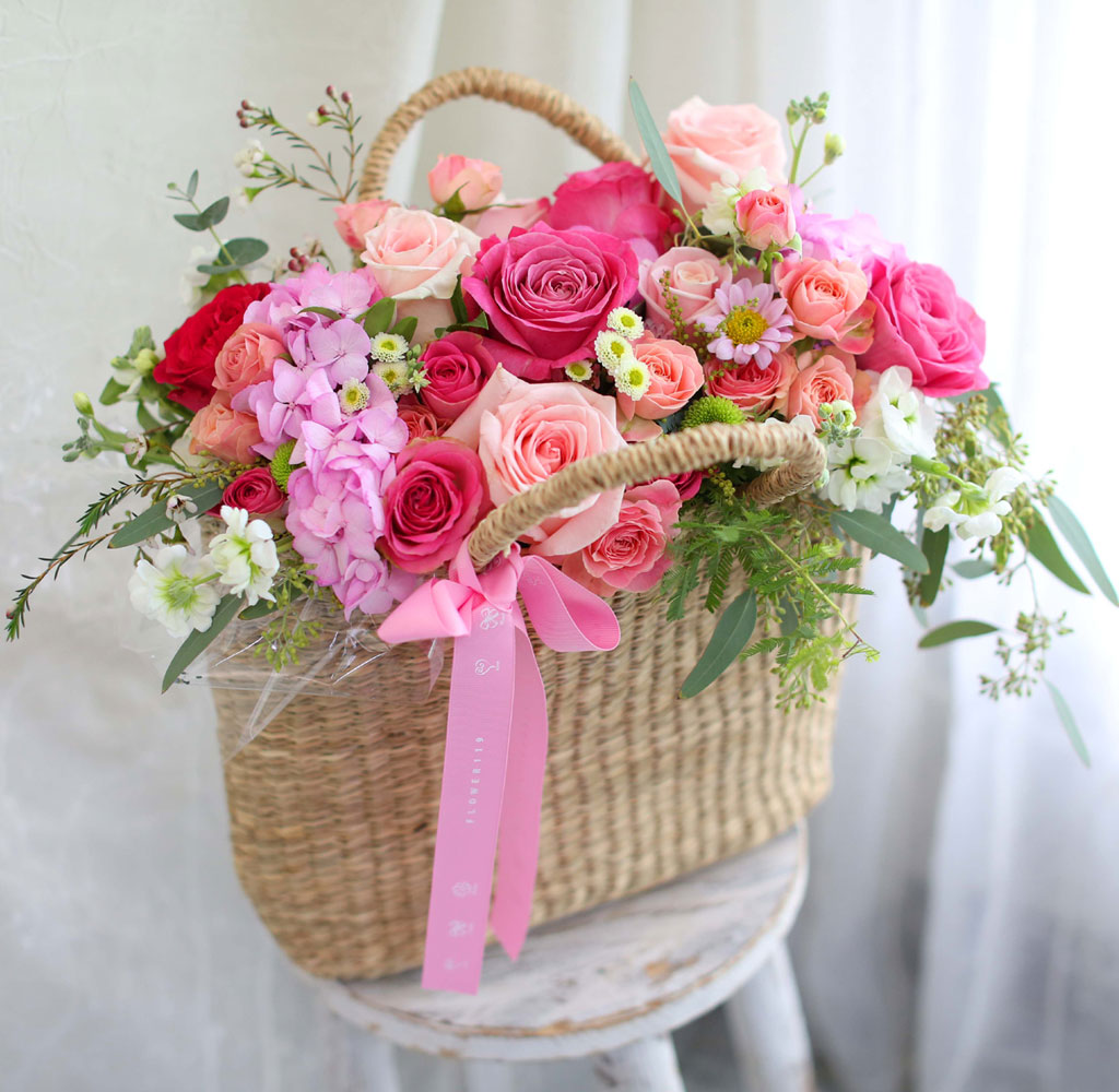 Spring & Sweet Hello Beautiful day