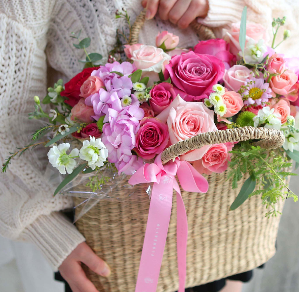 Spring & Sweet Hello Beautiful day