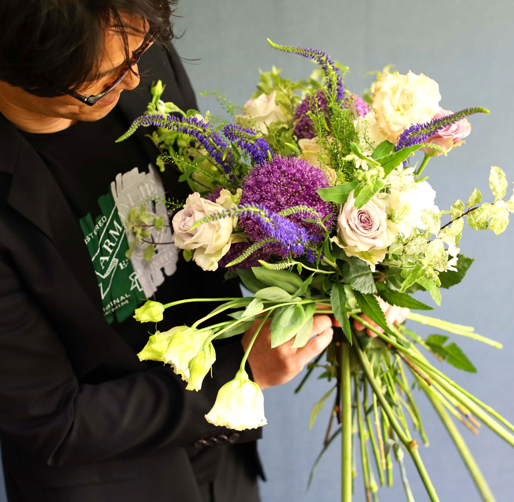 Yes it is    ɹ(˸纯)  ɹ