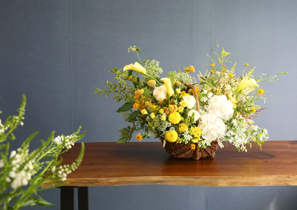 lovely & Sweet - ο   ɹ